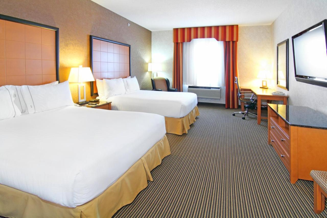Holiday Inn Express Calgary South By Ihg Ngoại thất bức ảnh