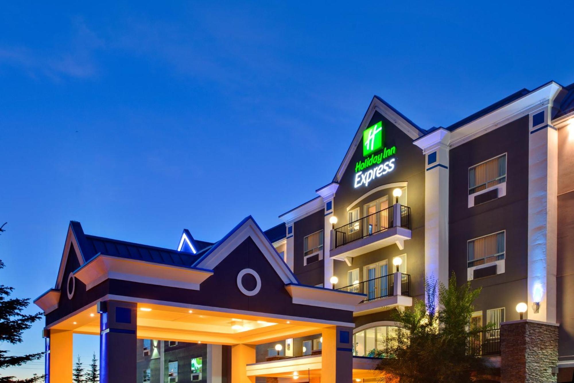 Holiday Inn Express Calgary South By Ihg Ngoại thất bức ảnh
