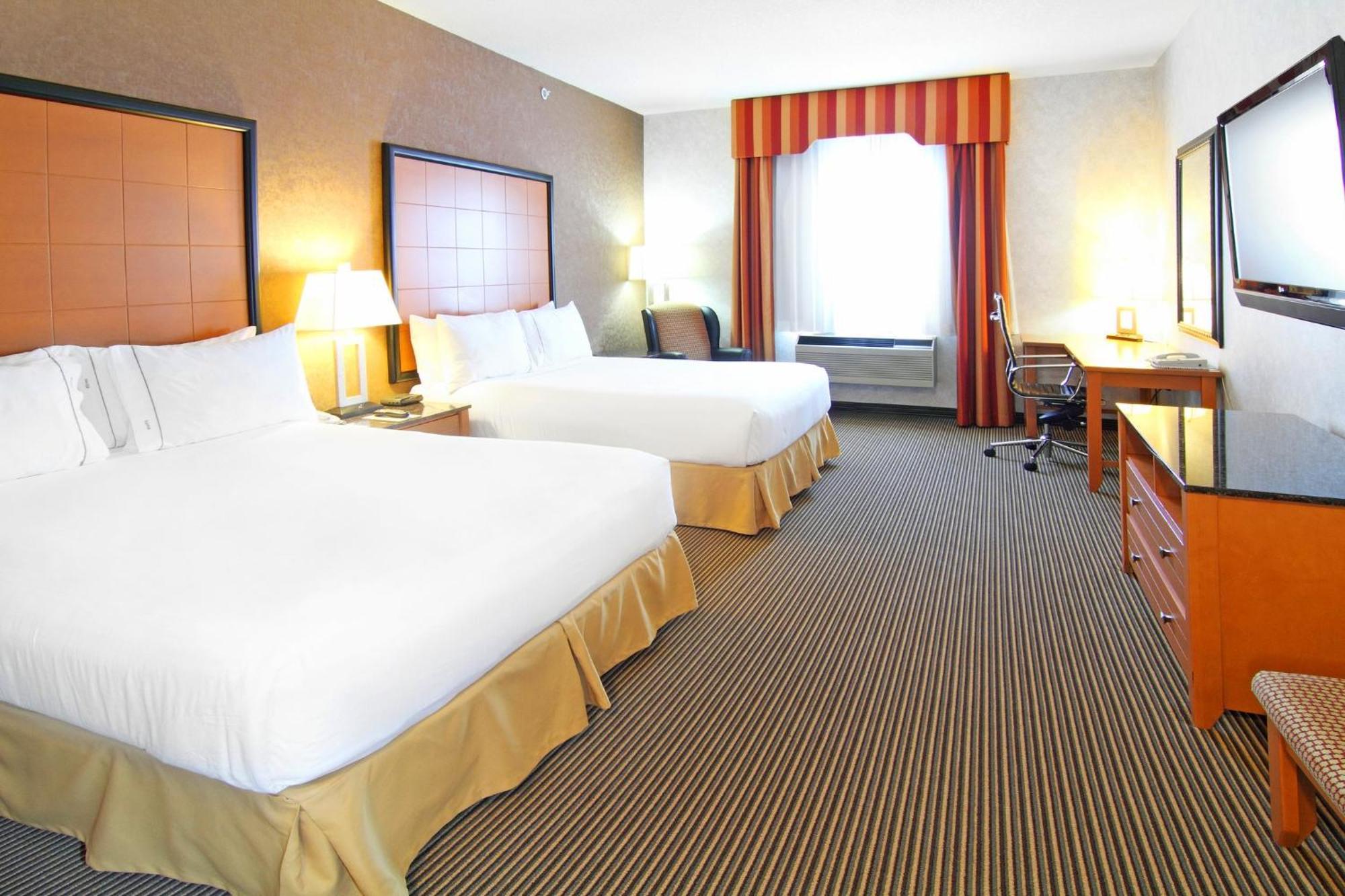 Holiday Inn Express Calgary South By Ihg Ngoại thất bức ảnh