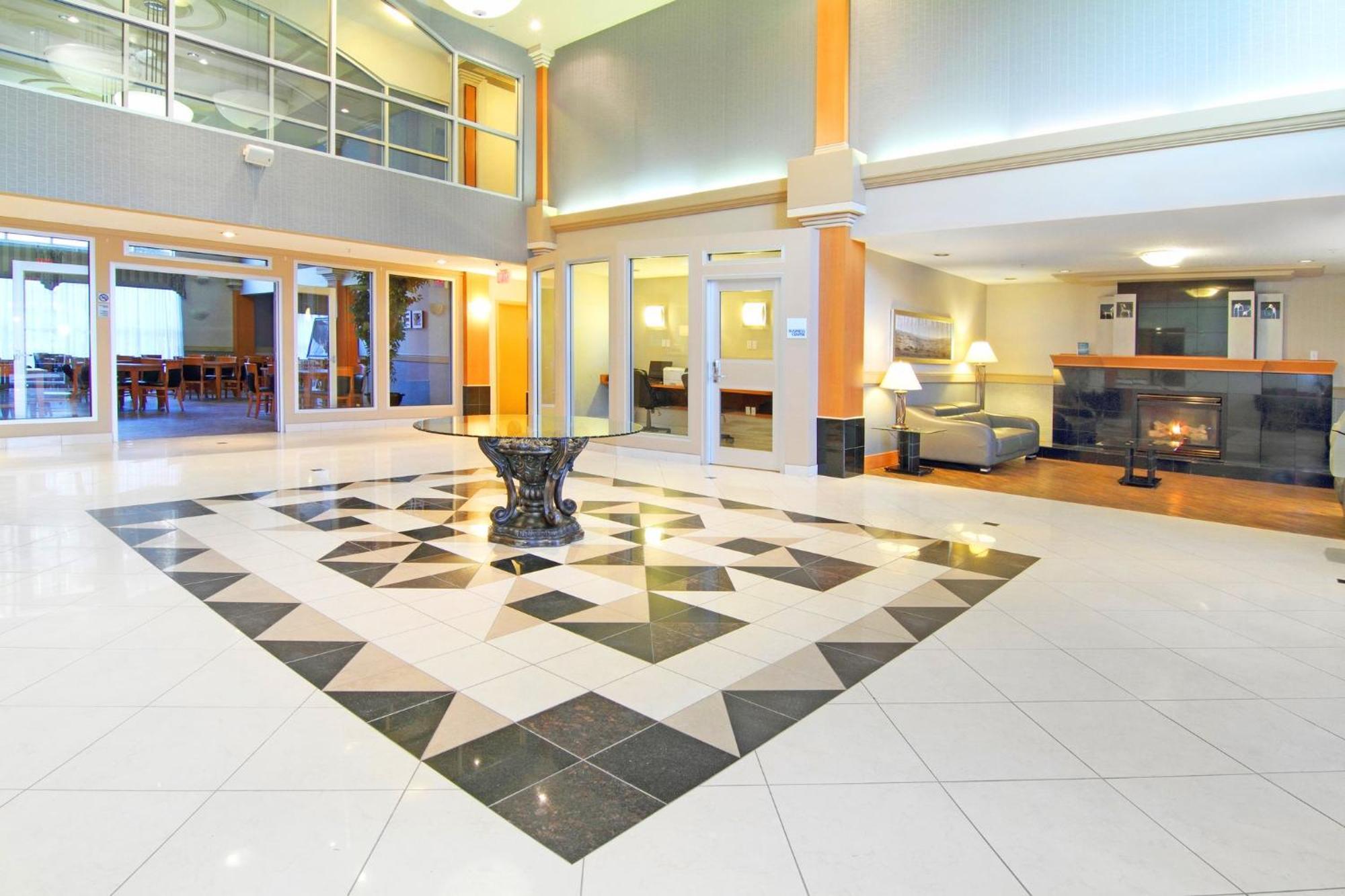 Holiday Inn Express Calgary South By Ihg Ngoại thất bức ảnh